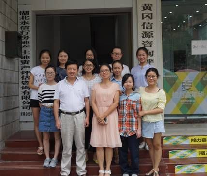 我院学子暑期黄冈集中实习圆满结束