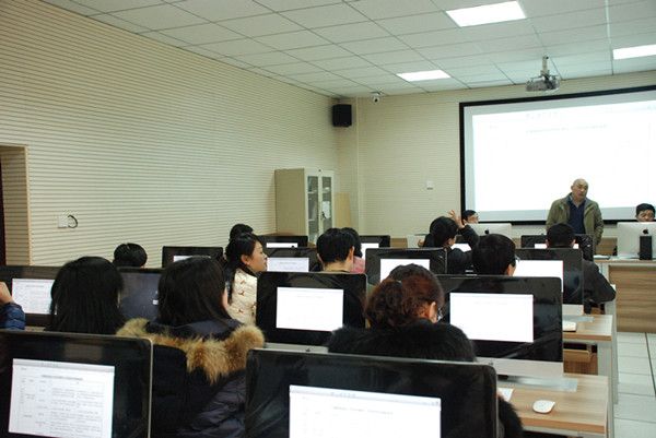 学院召开本科教学审核评估工作指标体系解读会