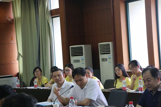 2015年“会人会语”文澜优秀大学生夏令营顺利开营