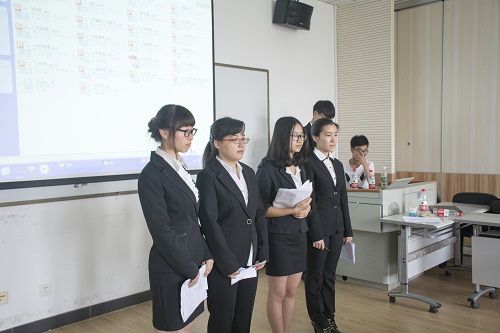 会计学院2015年大学生创新创业训练计划立项答辩会顺利举办