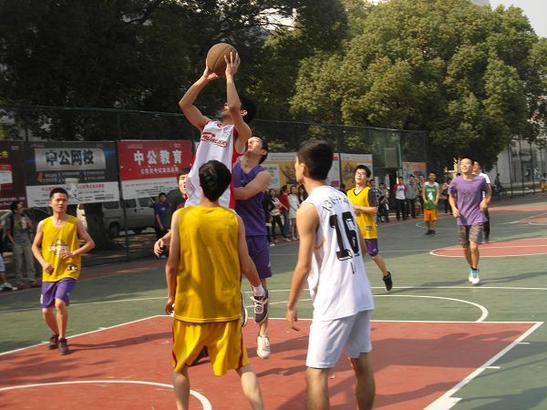 会计学院“會萃堂”系列活动之研究生篮球联谊赛